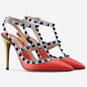 🚨SOLD🚨Valentino Rockstud Coral 7.5 100mm Pumps